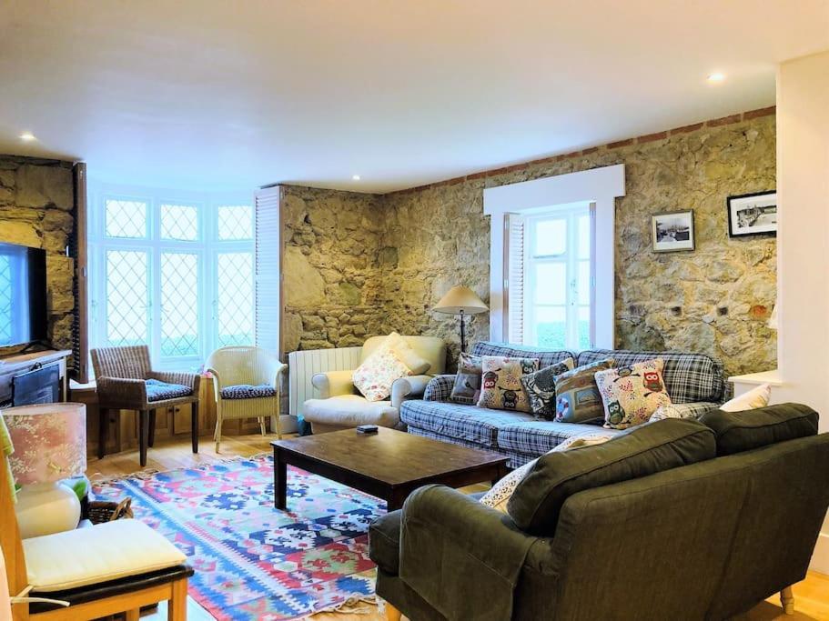 The Old Boat House, Seaview - Seafront Three Bedroom Cottage With Separate Two Bedroom Annexe Exterior photo